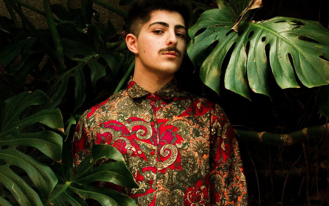 Juan Larrouyet presenta «Vampiros»