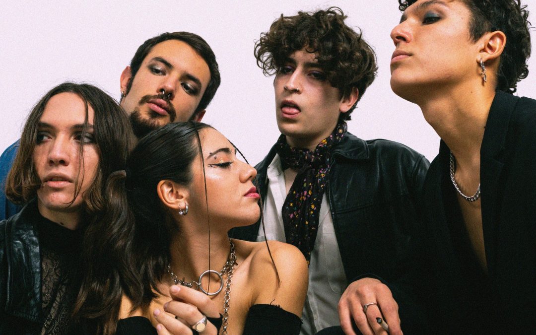 EFECTODEVIAJE lanza «Fisura» junto a su primer videoclip