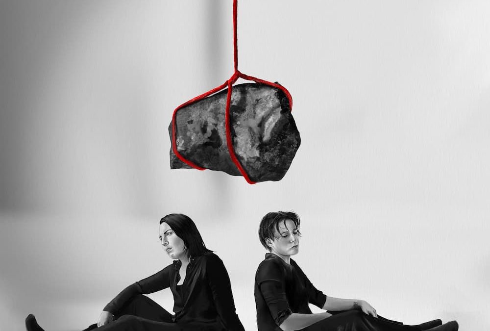 Frank’s White Canvas celebra 10 años con «Time Bomb» y conciertos en Chile