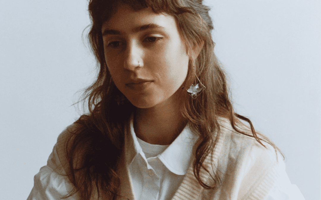 «Love Songs» por Clairo