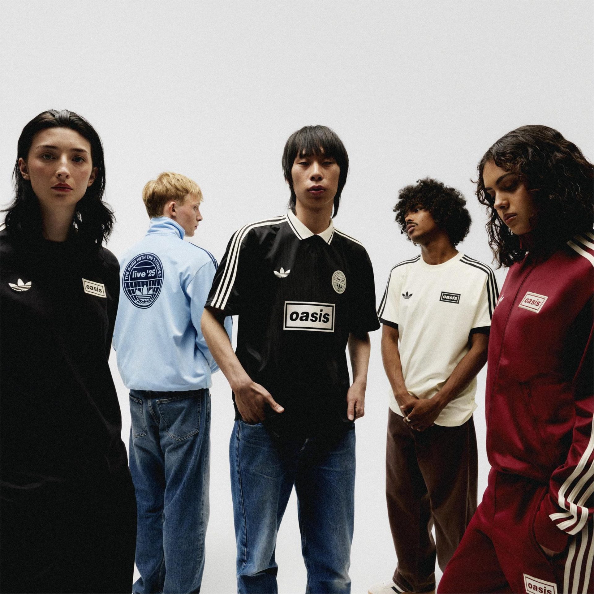 Fan Store de Oasis llega a Chile